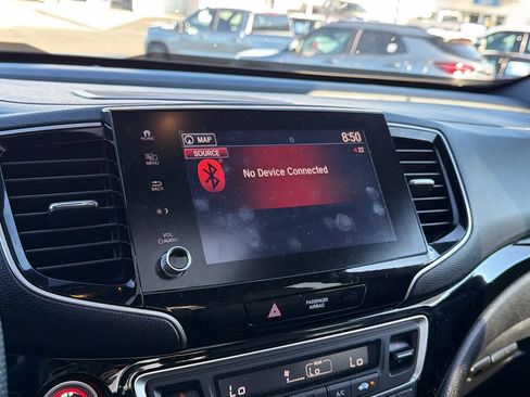 Used 2023 Honda Ridgeline Black Edition image 14