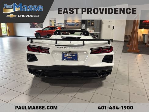 Used 2026 Chevrolet Corvette Stingray Preferred Conv w/ Z51 Performance Package RWD image 7