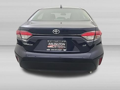 Used 2025 Toyota Corolla LE FWD image 5