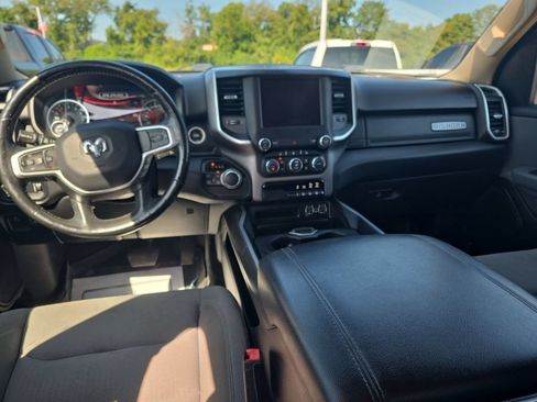 Used 2020 RAM 1500 Big Horn AWD/4WD image 13