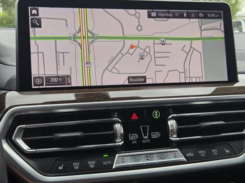 Used 2024 BMW X4 M40i AWD/4WD image 18