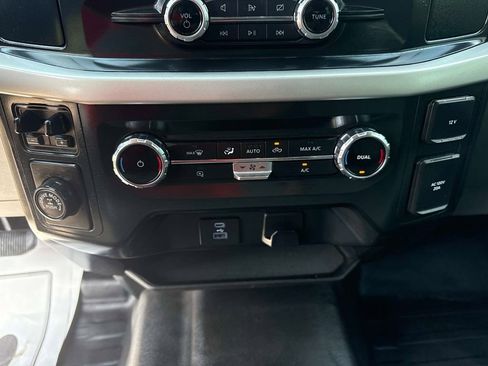 Used 2022 Ford F150 XL w/ Trailer Tow Package RWD image 23