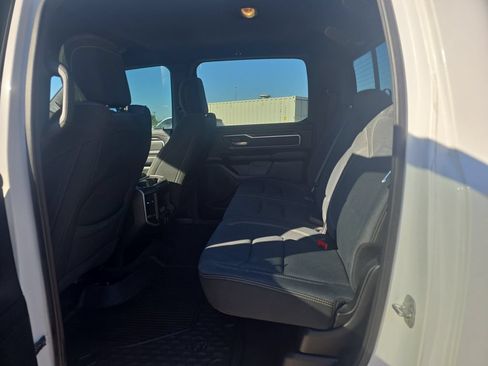 Used 2021 RAM 1500 Big Horn AWD/4WD image 14