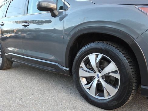 Used 2019 Subaru Ascent Premium AWD/4WD image 18