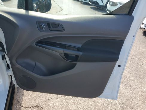 Used 2020 Ford Transit Connect XL image 40