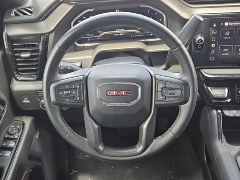 Used 2024 GMC Sierra 2500 AT4 w/ AT4 Premium Plus Package AWD/4WD image 27