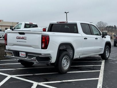 New 2026 GMC Sierra 1500 Pro w/ Pro Value Package