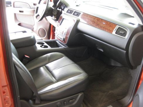 Used 2007 Chevrolet Avalanche LT w/ LT Preferred Equipment Group image 37