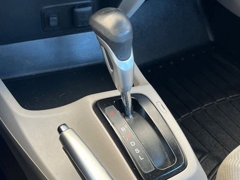 Used 2012 Honda Civic Hybrid Sedan image 21