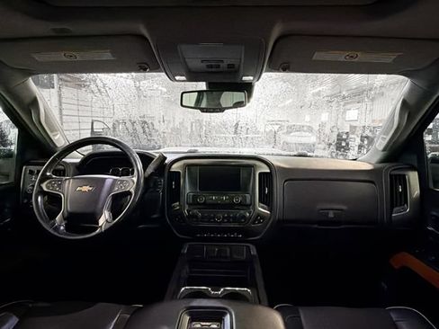 Used 2019 Chevrolet Silverado 3500 High Country AWD/4WD image 10