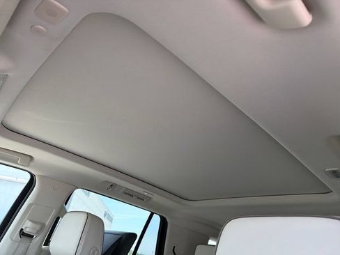 Used 2023 GMC Yukon Denali w/ Denali Reserve Package AWD/4WD image 16