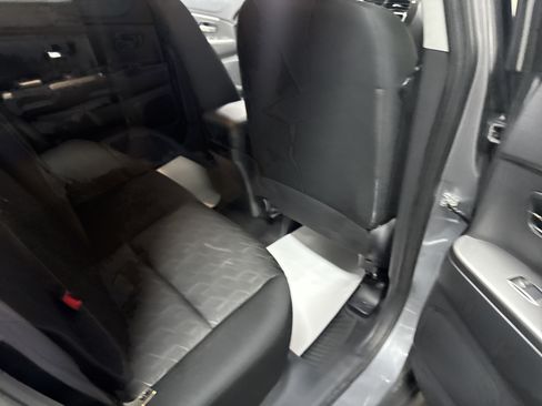 Used 2020 Mitsubishi Outlander Sport SE AWD/4WD image 36