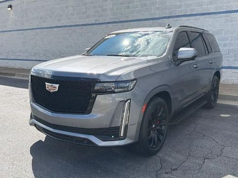 Used 2021 Cadillac Escalade Sport w/ Driver Assist Tech Package AWD/4WD image 3