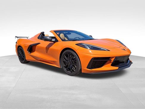 Used 2023 Chevrolet Corvette Stingray Preferred Conv w/ Z51 Performance Package RWD image 1
