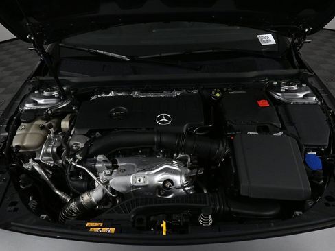 Certified 2020 Mercedes-Benz CLA 250 image 31