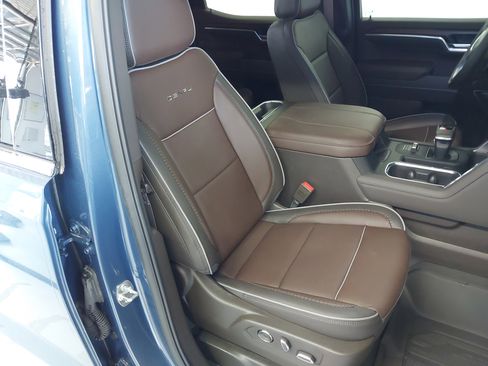 Used 2025 GMC Sierra 1500 Denali w/ Denali Reserve Package image 27