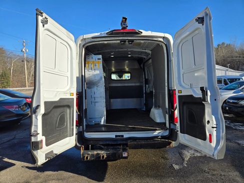 Used 2018 Ford Transit 250 Medium Roof w/Sliding Side Doo image 14