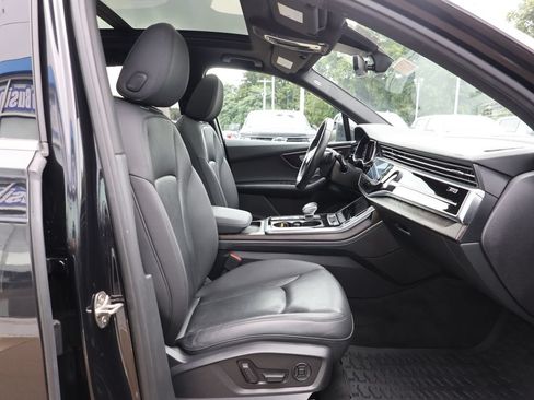 Used 2021 Audi Q7 3.0T Premium Plus w/ Executive Package AWD/4WD image 38