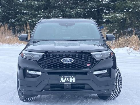 Used 2020 Ford Explorer ST w/ ST Street Pack image 30