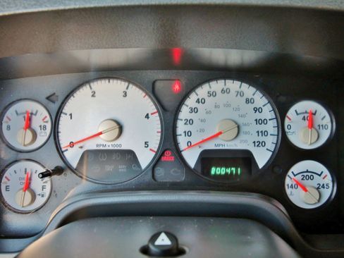 Used 2006 Dodge Ram 3500 Truck SLT image 29