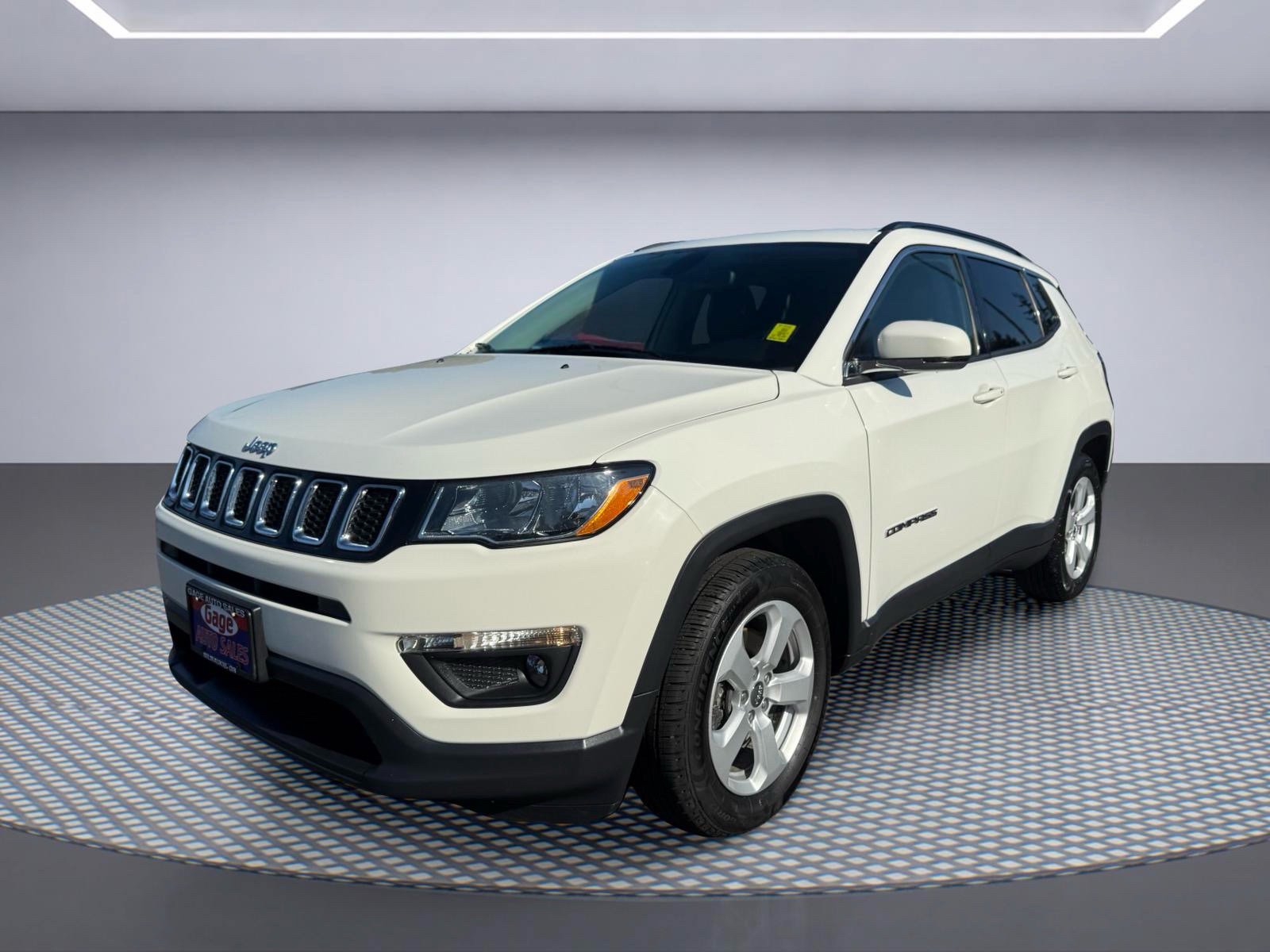 Used 2021 Jeep Compass Latitude FWD image 2