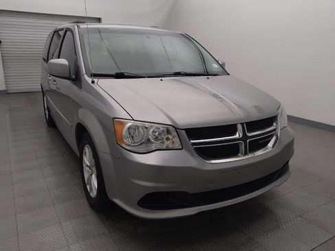 Used 2015 Dodge Grand Caravan SXT w/ UConnect Hands-Free Group image 14