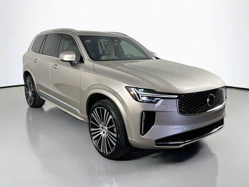 New 2026 Volvo XC90 B5 Core image 3