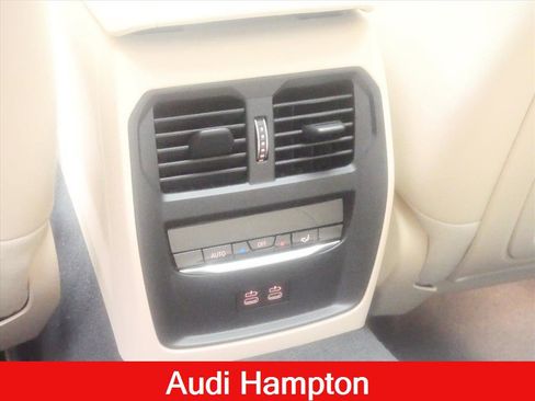 Used 2022 BMW 330e xDrive w/ Convenience Package AWD/4WD image 21