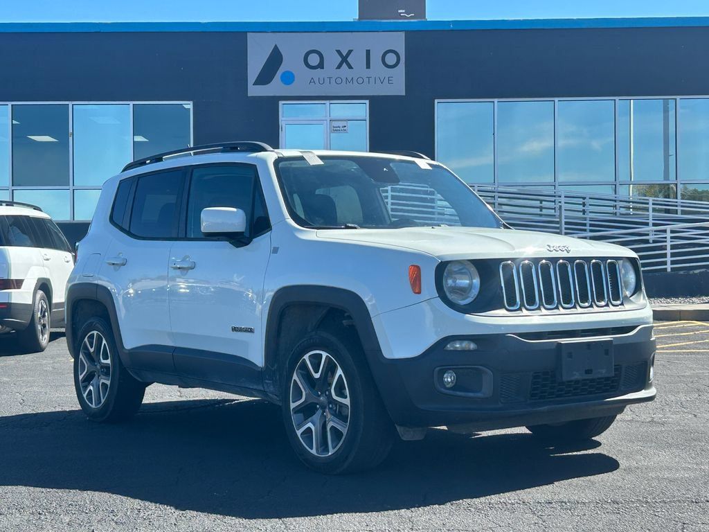Used 2016 Jeep Renegade Latitude w/ Cold Weather Group AWD/4WD image 1