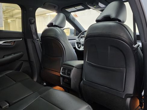 Used 2023 INFINITI QX55 Luxe w/ Cargo Package image 19