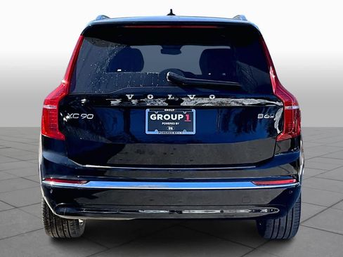 Used 2023 Volvo XC90 B6 Plus w/ Protection Package Premier image 5