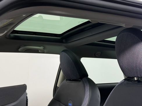 Certified 2025 MINI Cooper S image 20