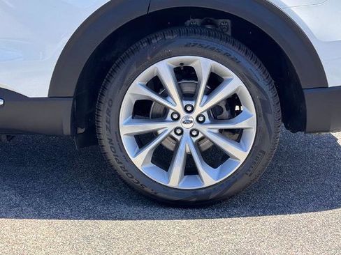 Certified 2021 Ford Explorer Platinum w/ Equipment Group 601A AWD/4WD image 15