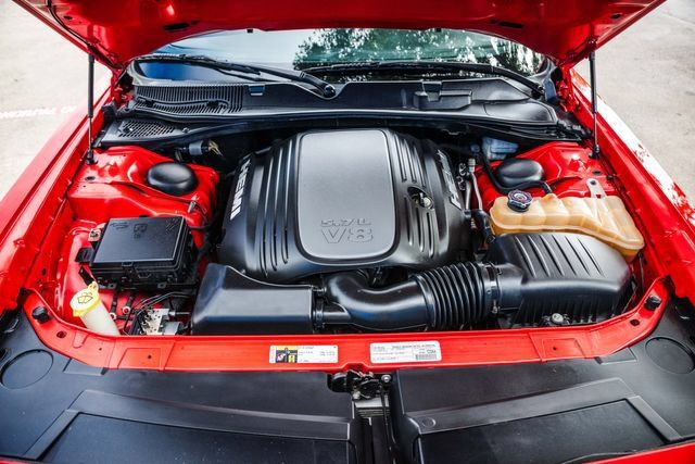 Used 2015 Dodge Challenger R/T w/ Quick Order Package 28B R/T RWD image 24