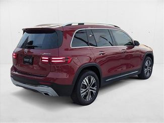 New 2025 Mercedes-Benz GLB 250 4MATIC video 2