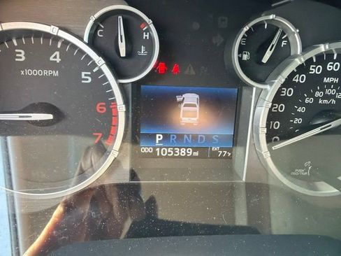 Used 2016 Toyota Tundra SR5 w/ TRD Off Road Package AWD/4WD image 13