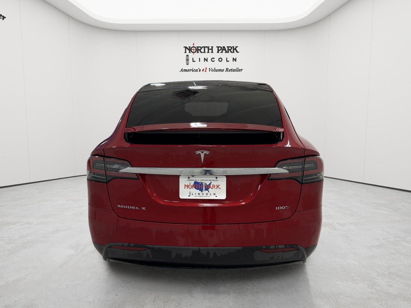 Used 2017 Tesla Model X 100D AWD/4WD image 4