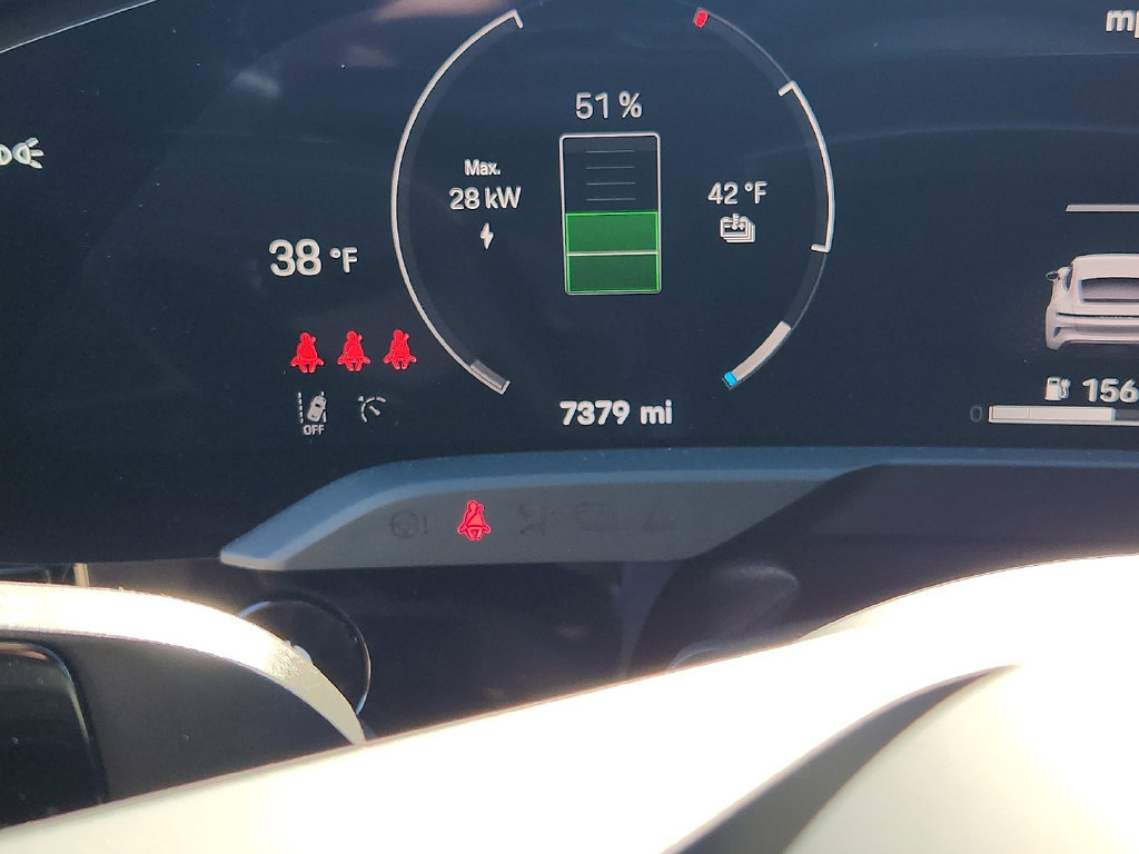 Certified 2025 Porsche Taycan Turbo AWD/4WD image 18