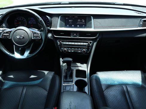 Used 2020 Kia Optima SE FWD image 10
