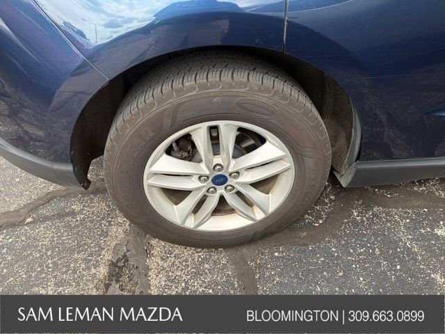 Used 2017 Ford Edge SEL w/ Equipment Group 201A AWD/4WD image 14