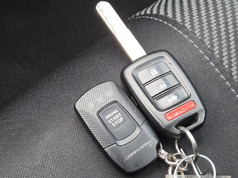 Used 2017 Honda Civic LX image 31