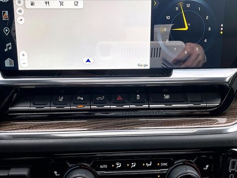 Used 2024 Chevrolet Silverado 2500 LT w/ All Star Edition image 32