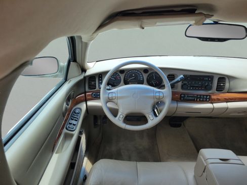 Used 2003 Buick Le Sabre Custom w/ Best Seller Package FWD image 5