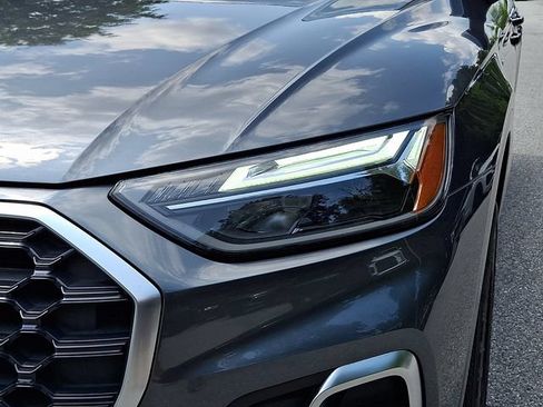 Used 2023 Audi Q5 2.0T Premium w/ Convenience Package AWD/4WD image 9