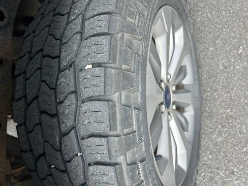 Used 2017 Ford F150 XL w/ Equipment Group 101A Mid AWD/4WD image 25