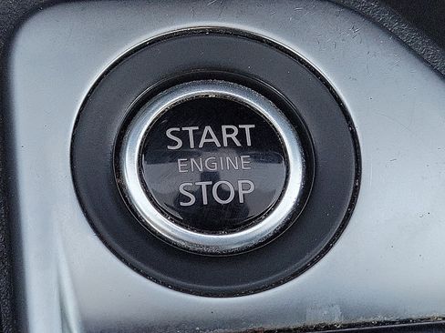 Used 2023 Nissan Sentra SV image 16