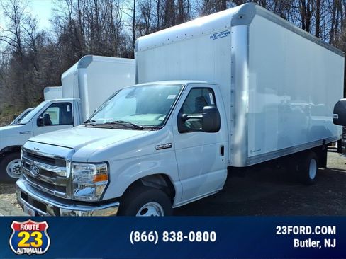 New 2026 Ford E-350 and Econoline 350 Super Duty w/ Power Equipment Group RWD image 2