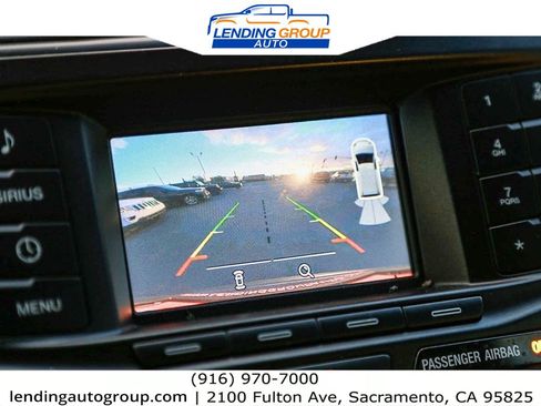 Used 2018 Ford Explorer XLT FWD image 23