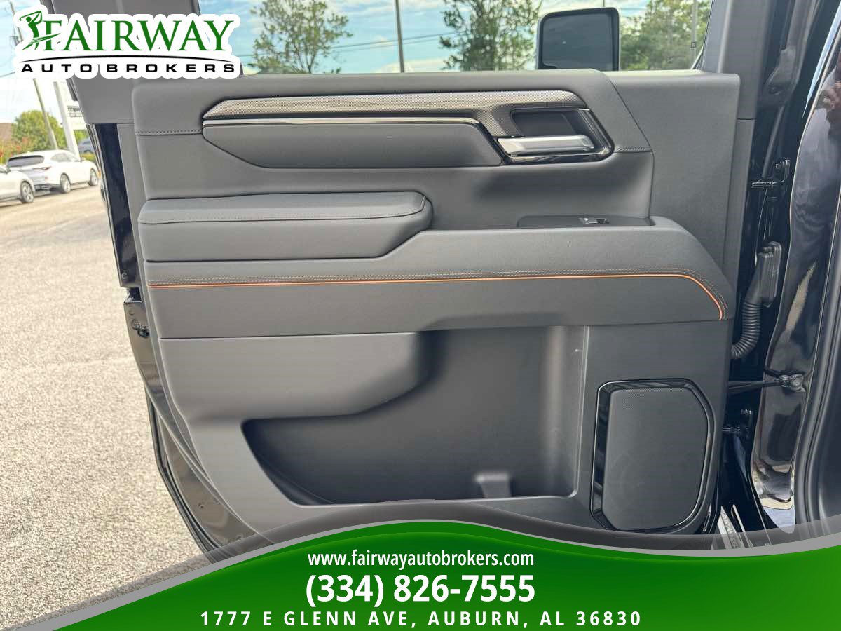 Used 2026 GMC Sierra 2500 AT4 w/ AT4 Premium Plus Package AWD/4WD image 30