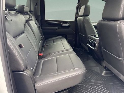 Used 2025 Chevrolet Silverado 2500 LTZ w/ Trail Boss Package image 40